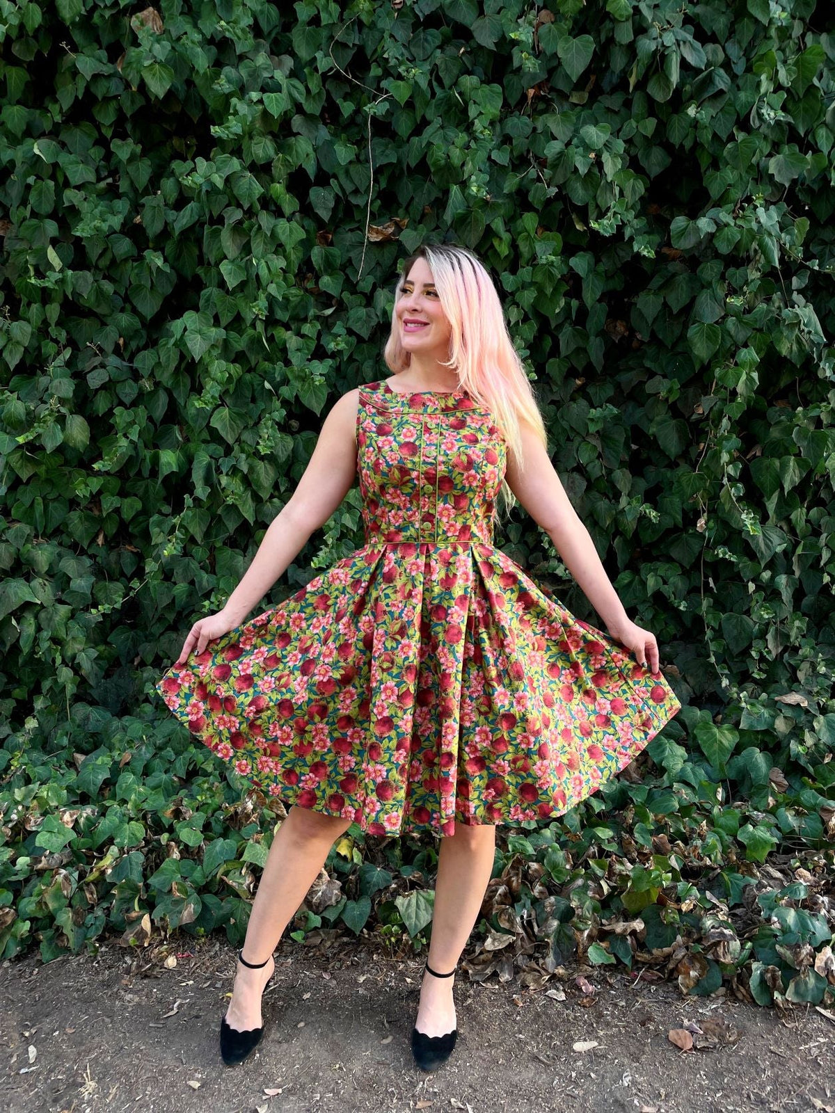 Elizabeth Dress in Pomegranate