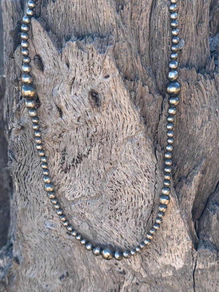 Graduated Pearl Beaded Choker